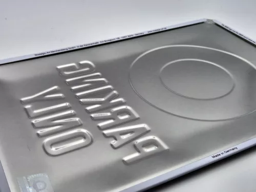 Doar parcare BMW placă metalică (20x30 cm)