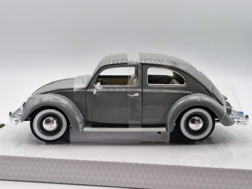 Volkswagen VW Käfer Beetle 1955 1:18 1/18 model auto Bburago