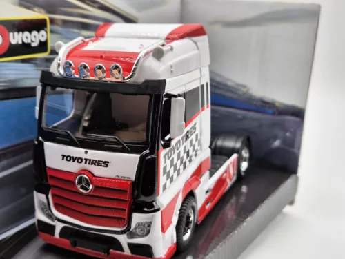 Camion Mercedes-Benz Actros Gigaspace 4x2 (alb) - Bburago - 1:43