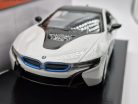 BMW i8 coupe 2018 - alb - model auto Motormax 1:24