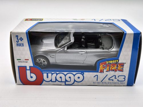 BMW M4 decapotabil 2014 - Bburago - mașinuță de model 1:43
