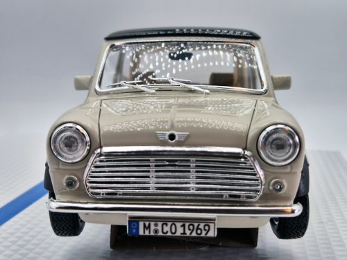 Mini Cooper (1969) - Bburago - 1:16 1/16 mașinuță de model