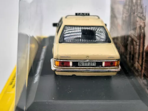 Opel Rekord E Taxi Nuremberg (1980) - Edicola - 1:43