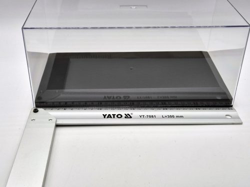 Vitrină pentru machete auto 1:18 1/18