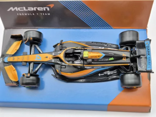 McLaren F1 MCL36 #4 (2022) GP-ul Australiei - Lando Norris - Bburago - 1:43