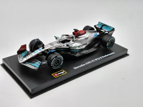 Mercedes - AMG Petronas F1 W13E #63 (2022) - George Russel - CU PILOT - Bburago - 1:43
