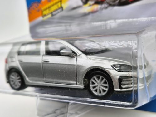 Volkswagen VW Golf GTI (2016) - Maisto - 1:43