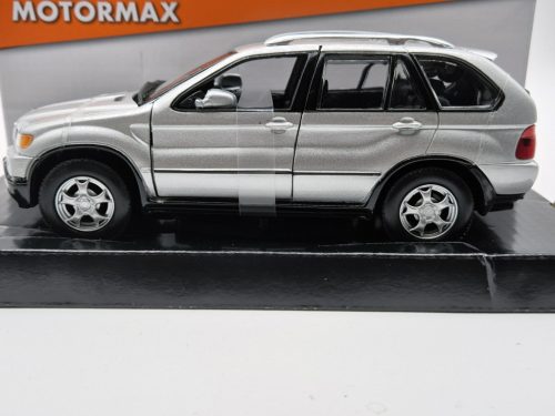 BMW E53 X5 (2001) - Motor Max - 1:24