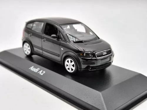 Audi A2 (2000) - Maxichamps - 1:43