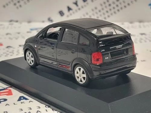 Audi A2 (2000) - Maxichamps - 1:43