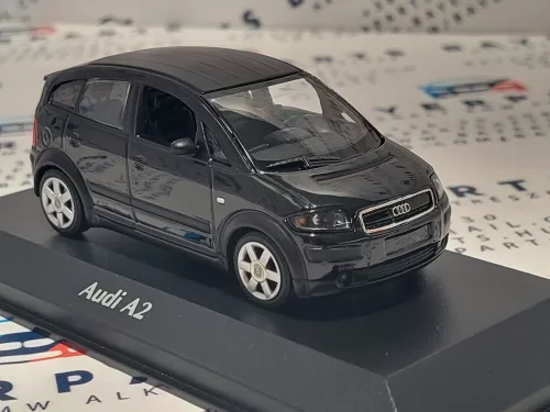 Audi A2 (2000) - Maxichamps - 1:43