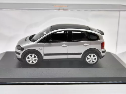 Audi A2 (2000) - argintiu - Maxichamps - 1:43