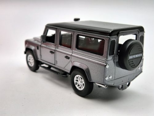 Land Rover Defender 110 - Tayumo - 1:36