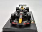 Red Bull F1 RB18 Echipa Oracle #1 (2022) - Max Verstappen - CU PILOT - Bburago - 1:43
