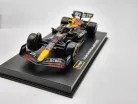 Red Bull F1 RB18 Echipa Oracle #11 (2022) - Sergio Perez - CU PILOT - Bburago - 1:43