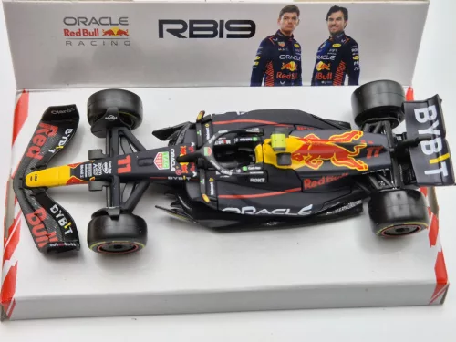 Red Bull RB19 Echipa Oracle F1 #11 (2023) - Sergio Perez - Bburago - 1:43