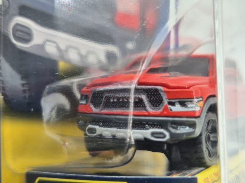 Matchbox Collectors - Ram Rebel - Matchbox - 1:64 model auto - cu defect minor