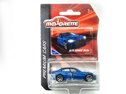 Alfa Romeo Giulia (2015) - Majorette - 1:64