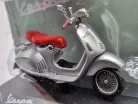 Vespa 946 Bellissima (2014) - Edicola - 1:18