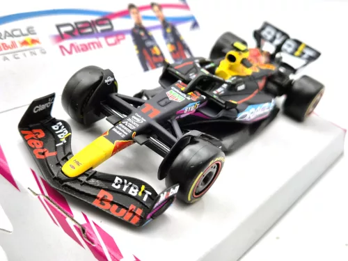 Red Bull RB19 Echipa Oracle F1 #11 (2023) - Miami GP - Sergio Perez - Bburago - 1:43