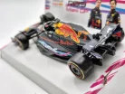 Red Bull RB19 Echipa Oracle F1 #1 (2023) - Miami GP - Max Verstappen - Bburago - 1:43