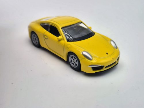 Porsche Carrera 4S 911 - galben - Welly - 1:64