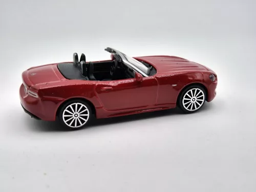Fiat 124 Spider - Bburago - 1:43