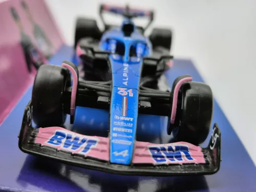 Renault Alpine A523 BWT Racing F1 #31 (2023) - Esteban Ocon - Bburago - 1:43