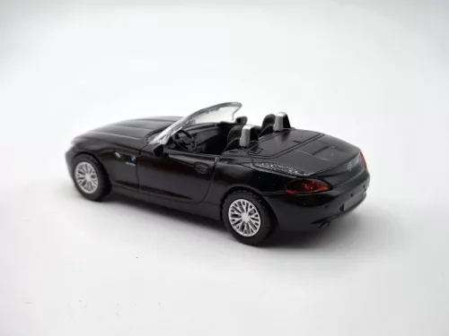 BMW Z4 (2018) - negru - Rastar - 1:43