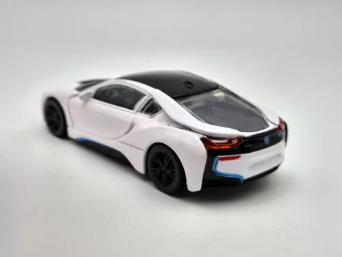 BMW i8 (2015) - alb - Rastar - 1:43