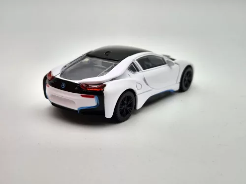 BMW i8 (2015) - alb - Rastar - 1:43