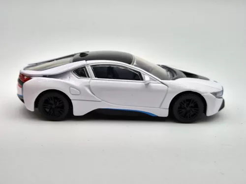 BMW i8 (2015) - alb - Rastar - 1:43