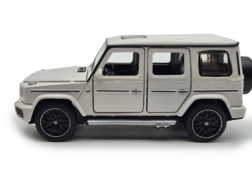 Mercedes Benz AMG G63 - alb - Rastar - 1:32