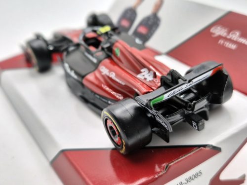 Alfa Romeo C43 Team Stake F1 #24 (2023) - Guanyu Zhou - Bburago - 1:43