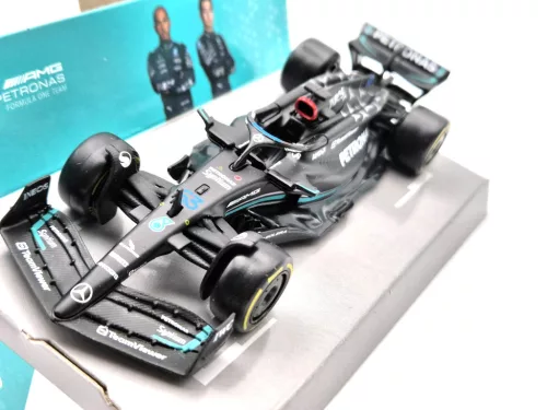 Mercedes-AMG Petronas Echipa W14 F1 #63 (2023) - George Russell - BBurago - 1:43