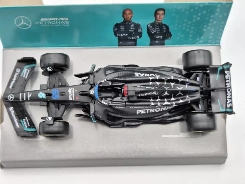 Mercedes-AMG Petronas Echipa W14 F1 #63 (2023) - George Russell - BBurago - 1:43