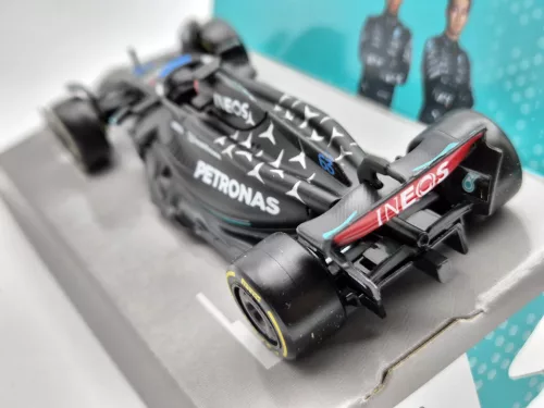 Mercedes-AMG Petronas Echipa W14 F1 #63 (2023) - George Russell - BBurago - 1:43