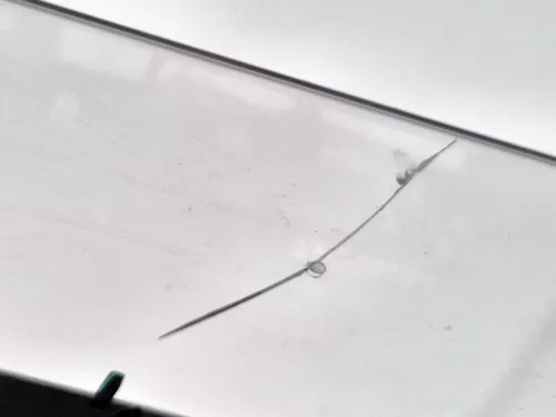 Echipa Mercedes-AMG Petronas W14 F1 #63 (2023) - George Russel - CU PILOT - BBurago - 1:43 - cu mică defecțiune