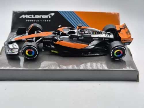 McLaren MCL60 F1 #81 (2023) - GP-ul Marii Britanii locul 4 - Oscar Piastri - BBurago - 1:43