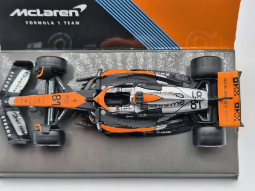 McLaren MCL60 F1 #81 (2023) - GP-ul Marii Britanii locul 4 - Oscar Piastri - BBurago - 1:43