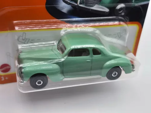 Plymouth Coupe (1941) - 2023 8/100 - blister - Matchbox - 1:64