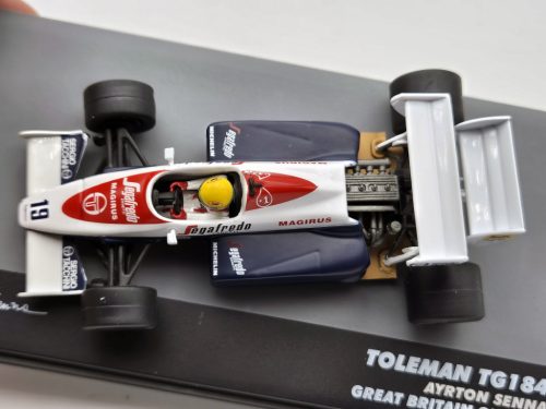 Toleman TG184 F1 #19 (1984) - Marele Premiu al Marii Britanii - Ayrton Senna - CU PILOT - Edicola - 1:43