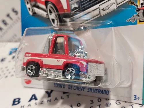 Hot Wheels Toon'D Chevy Silverado (1983) - Tooned 4/5 - 104/250 - card lungă