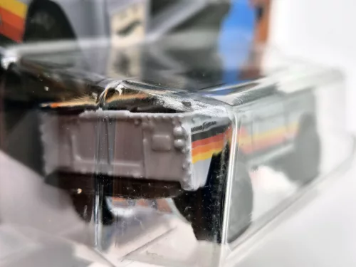 Hot Wheels Land Rover Seria II - HW Hot Trucks 5/10 - 92/250 - Hot Wheels - 1:64