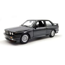 BMW E30 M3 - Minichamps - 1:18 - folosit