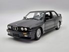BMW E30 M3 - Minichamps - 1:18 - folosit