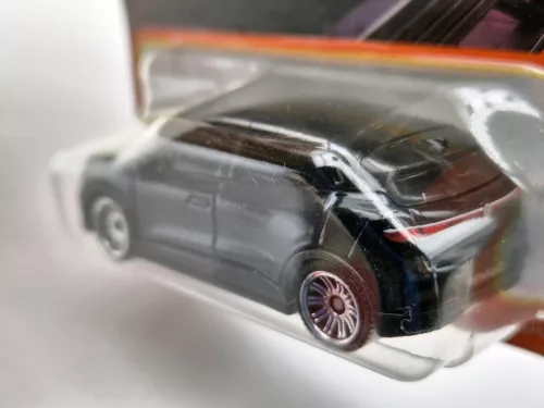 Renault Megane (2022) - 2024 82/100 - card lung - Matchbox - 1:64