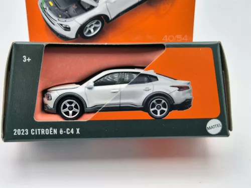 Matchbox Moving Parts - Citroen e-C4 X (2023) - Matchbox - 1:64