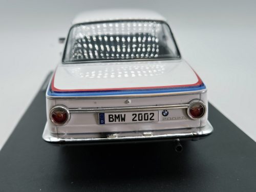 BMW 2002tii turbo (1971) - Solido - 1:18