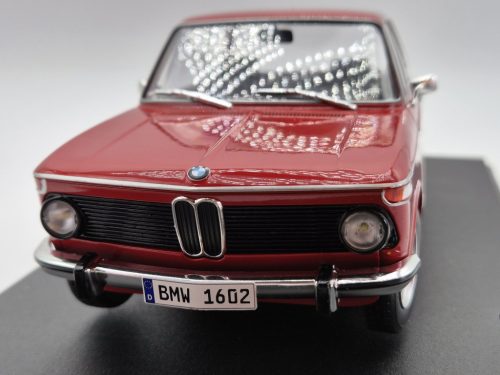 BMW 1602 (1971) - Solido - 1:18